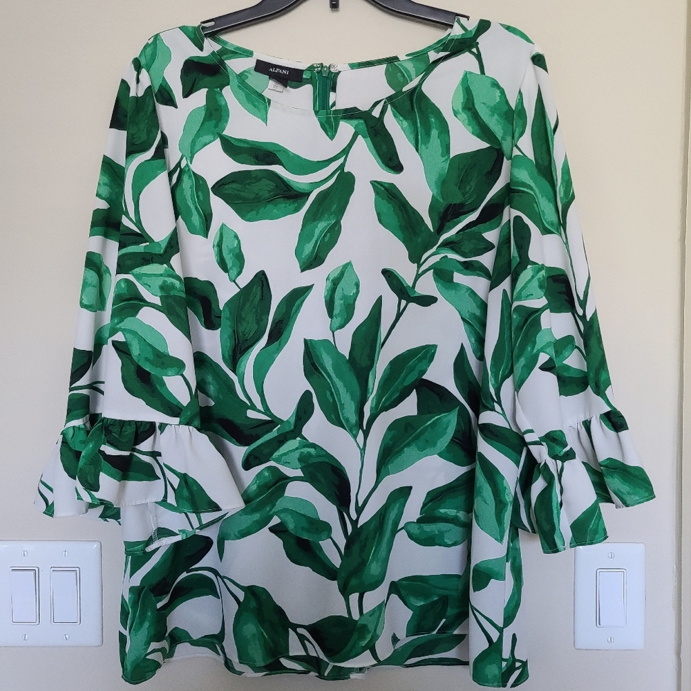Alfani White and Green Floral top